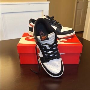 Nike Men's Dunk Low Retro, Black, White and Red